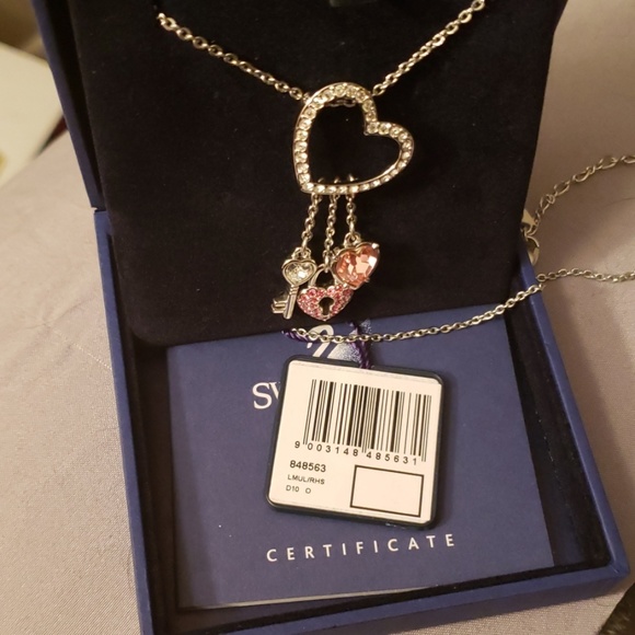 Swarovski crystal necklace - Picture 4 of 4